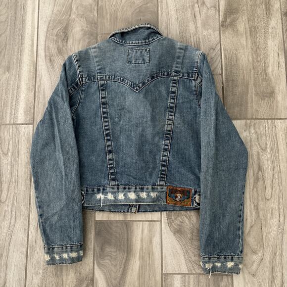 True Religion Women’s Vintage Distressed Medium Wash Denim Jean Jacket Size M - Picture 11 of 12